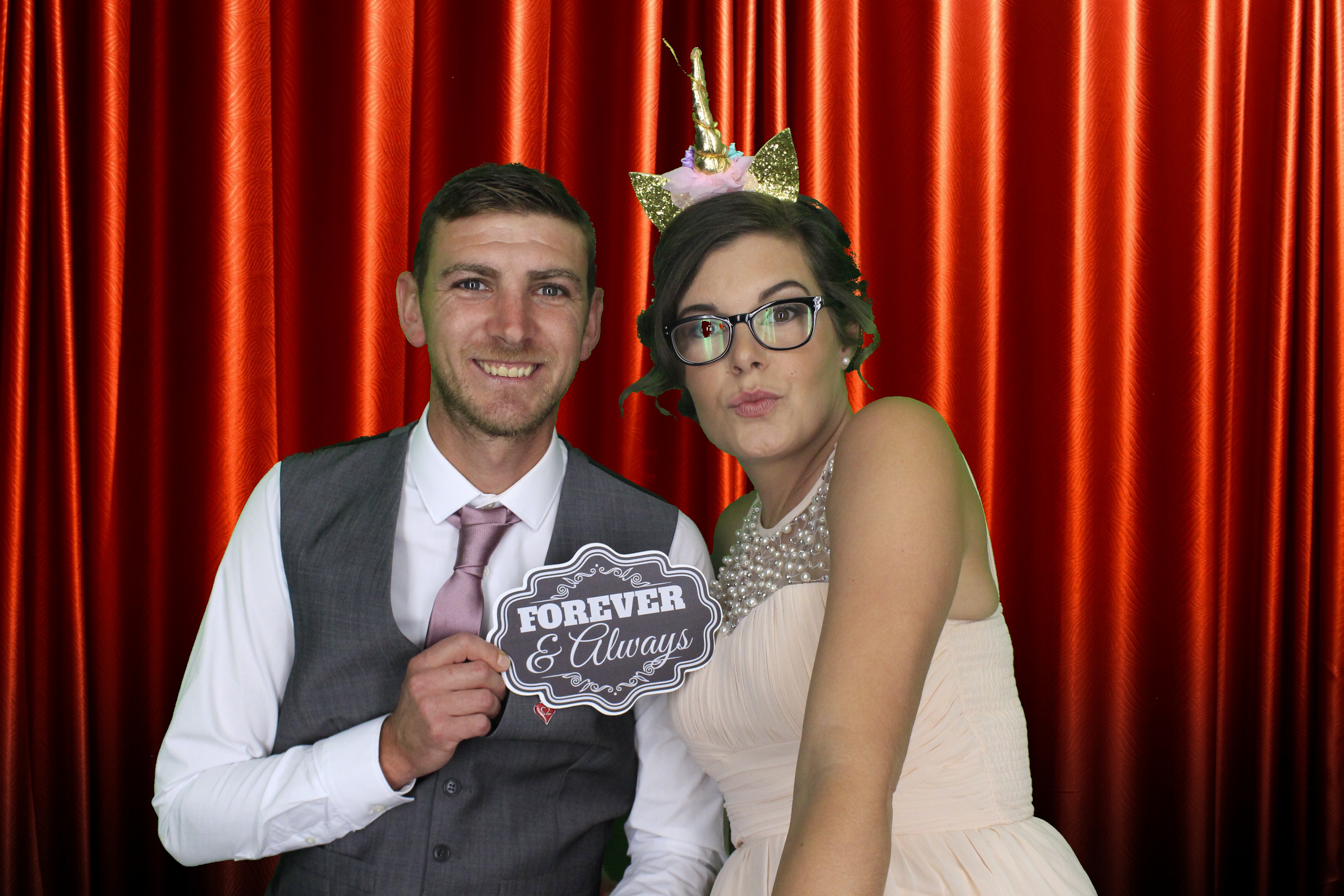Graham and Rhiannon's Wedding | View more photos from the event at gallery.myphotoboothexperience.co.uk/u/MyPhotoBoothExperienceLtd/Graham-and-Rhiannons-Wedding